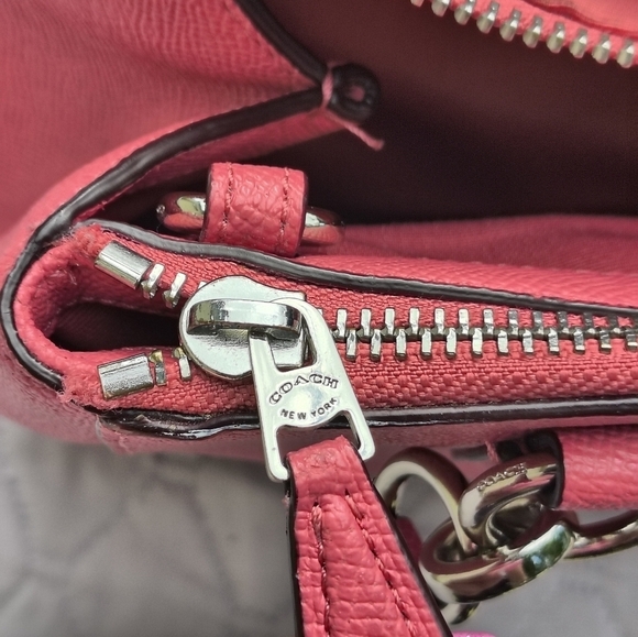 Coach Christie Carryall Handbag And Matching Trifold Wallet - Picture 14 of 16